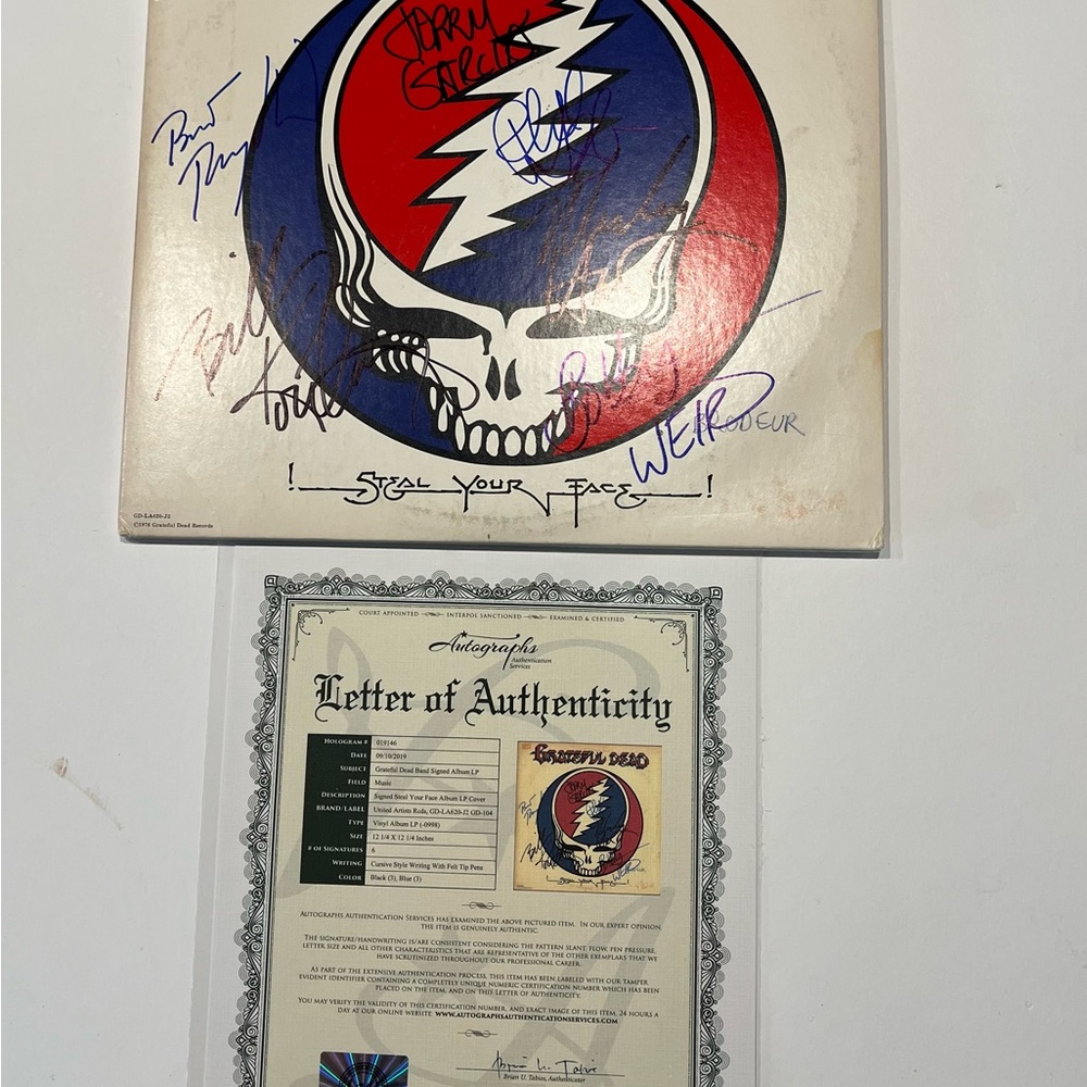 Signed Grateful Dead Steal Your Face Vinyl with Authentication (Garcia Weir Lesh
